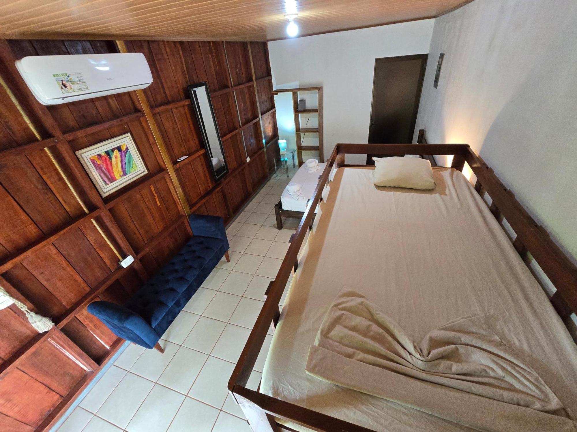 Tortuguero Hill Rooms Exterior photo
