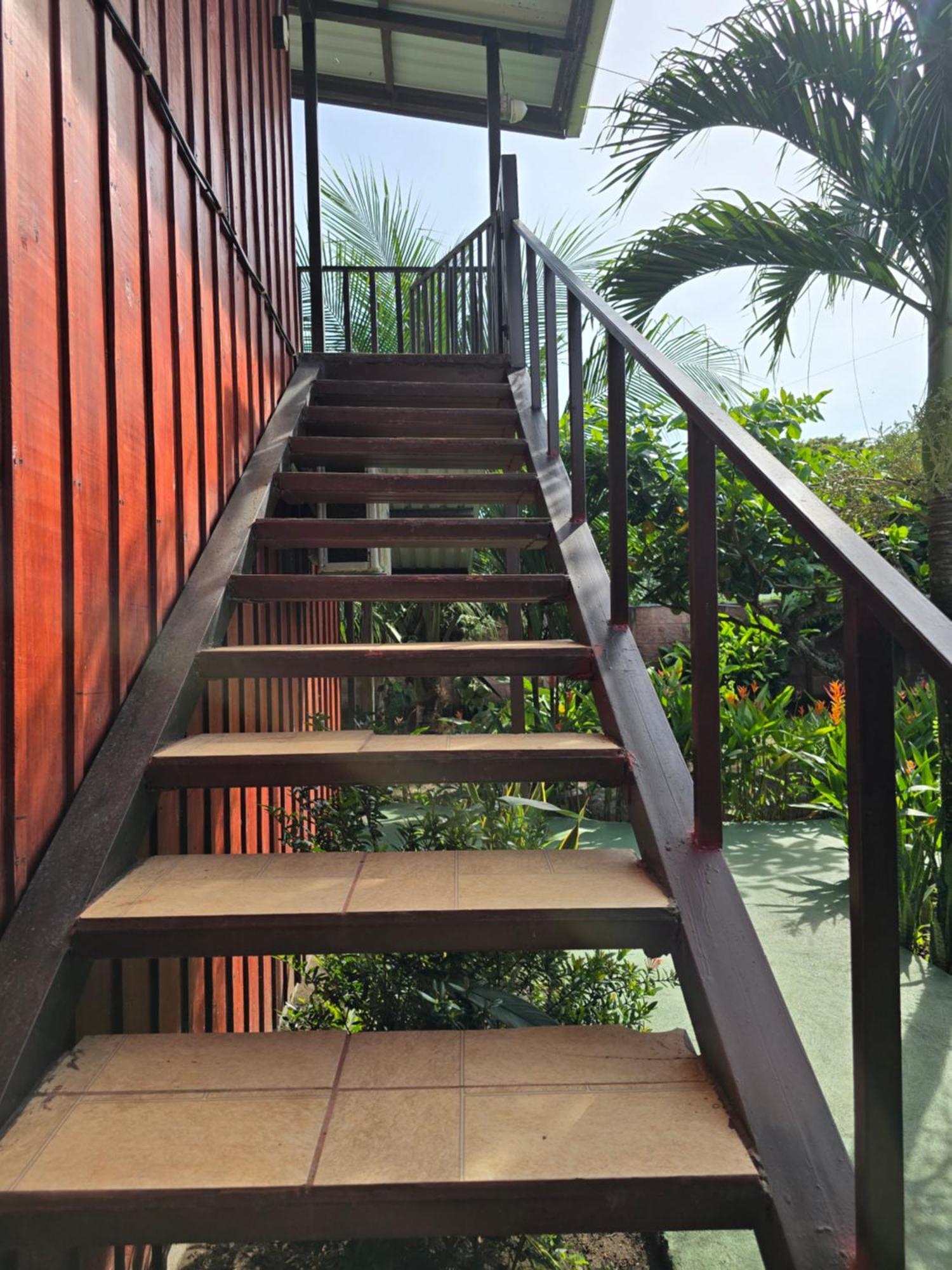 Tortuguero Hill Rooms Exterior photo